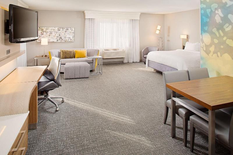 Студио Стандарт Кровать Кинг, Courtyard By Marriott Sacramento Midtown