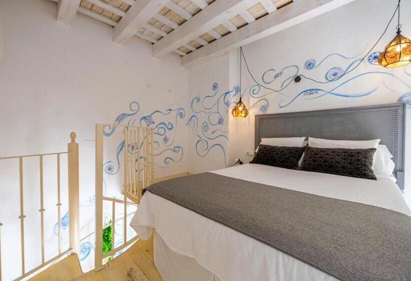 带阳台套房, La Casa De La Favorita
