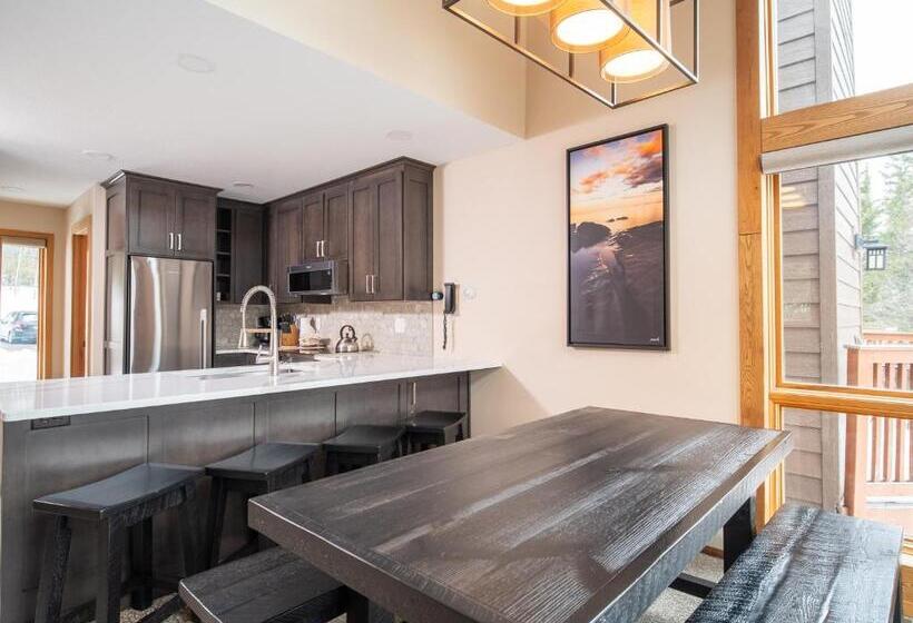 Дом 3 Спальни, Caribou Highlands Lodge