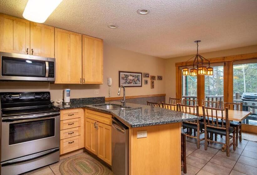 Дом 4 Спальни, Caribou Highlands Lodge