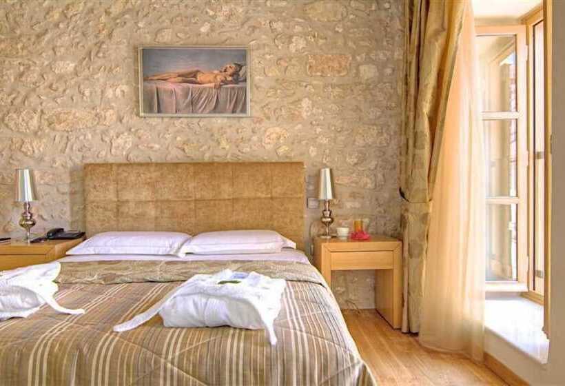 Номер Deluxe, Bellagio Luxury Boutique
