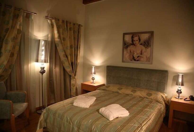 Номер Deluxe, Bellagio Luxury Boutique