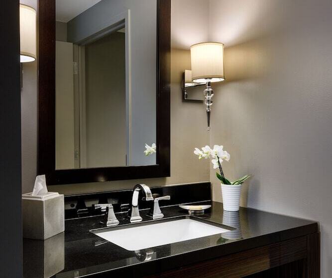اتاق لوکس, Colcord Hotel Oklahoma City, Curio Collection By Hilton