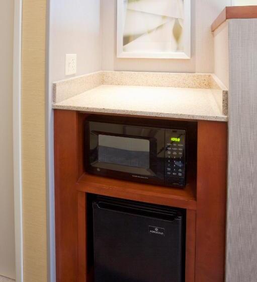 Номер Стандарт Кровать Кинг Адаптированный для Инвалидов, Courtyard Minneapolis Maple Grove Arbor Lakes