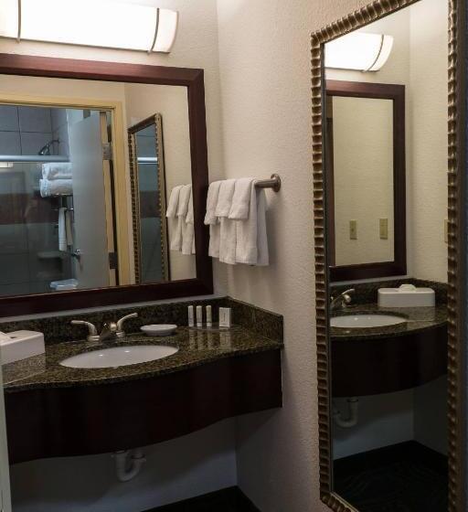 Люкс Кровать Кинг, Springhill Suites Ridgecrest