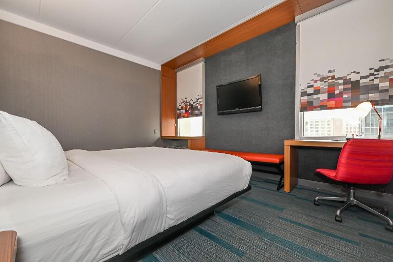 اتاق استاندارد با تخت بزرگ, Aloft Charlotte City Center