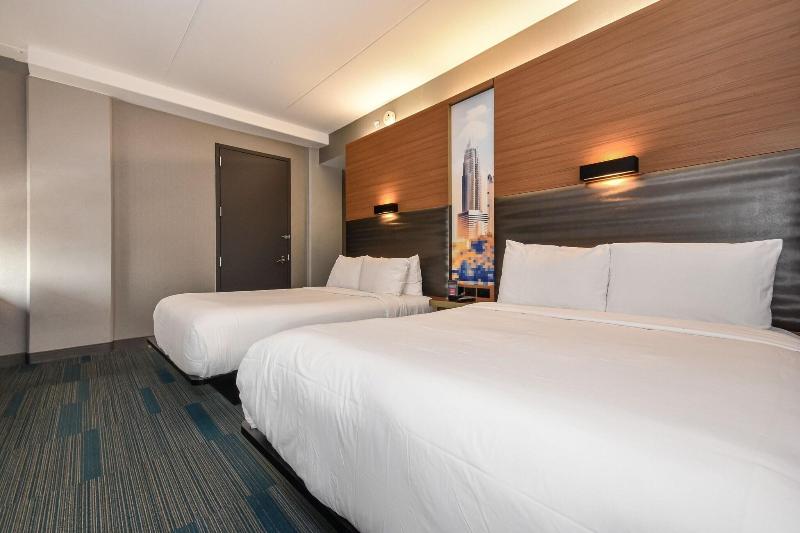 اتاق استاندارد با تخت دو نفره بزرگ, Aloft Charlotte City Center