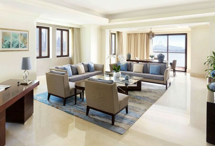 Семейный Номер, Fairmont The Palm