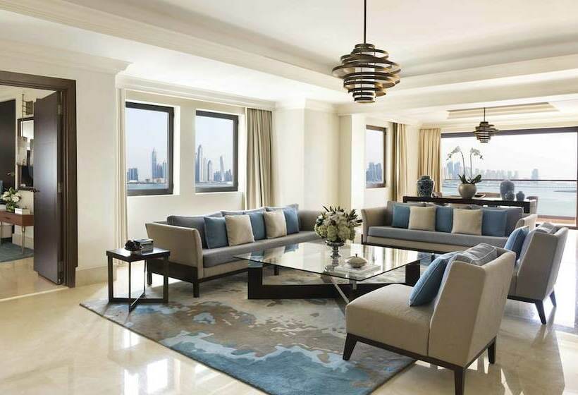 Семейный Номер, Fairmont The Palm