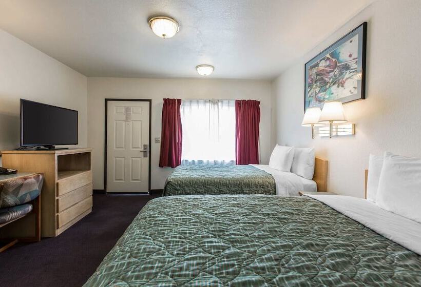Номер Стандарт 2 Двуспальные Кровати, Rodeway Inn Beaumont