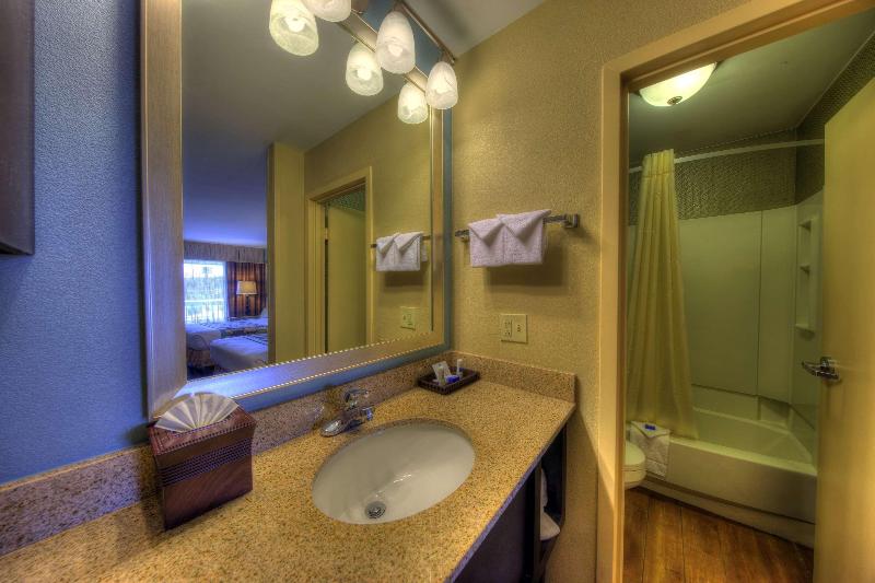 Номер Deluxe, Americinn By Wyndham Green Bay East