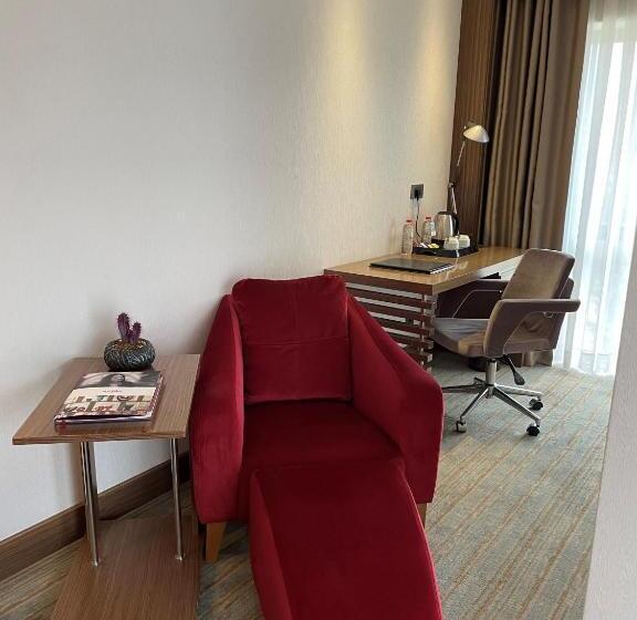 Superior Room, Mercure Istanbul Altunizade