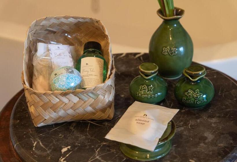 Люкс Вид на Сад, Novus Giri Resort & Spa