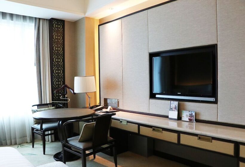 اتاق لوکس با چشم‌انداز دریاچه, Shangrila Yangzhou