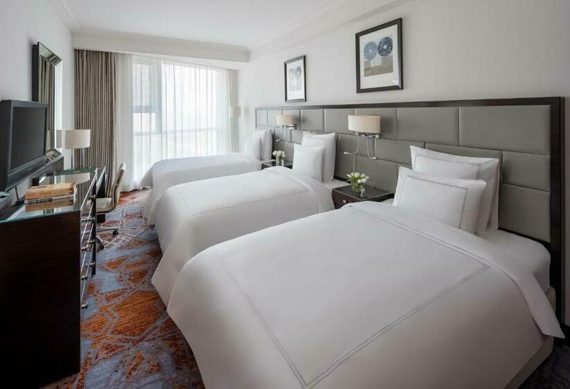 اتاق کلاسیک سه تخته, Swissotel Makkah