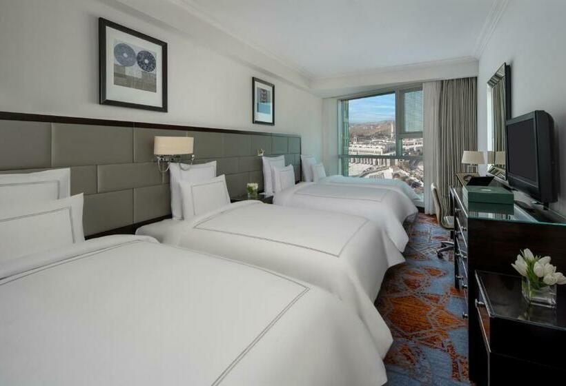 اتاق کلاسیک چهارنفره, Swissotel Makkah