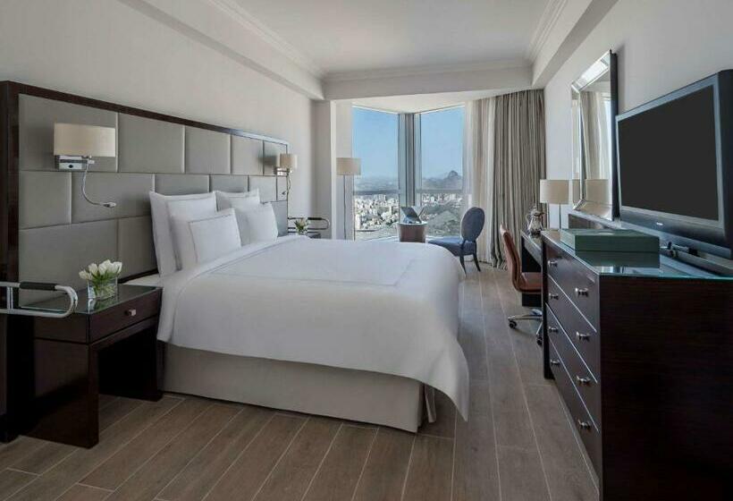 اتاق کلاسیک با تخت دونفره, Swissotel Makkah