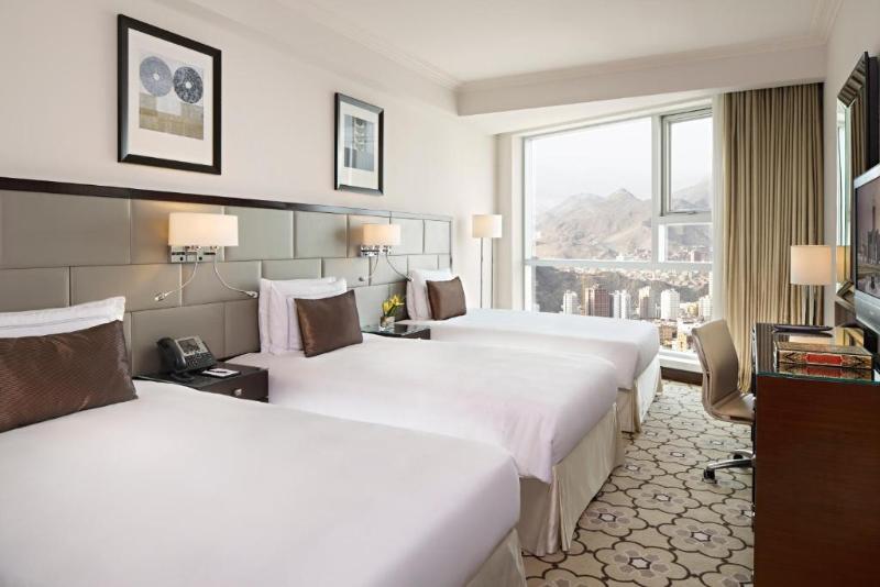 اتاق کلاسیک سه تخته, Swissotel Makkah