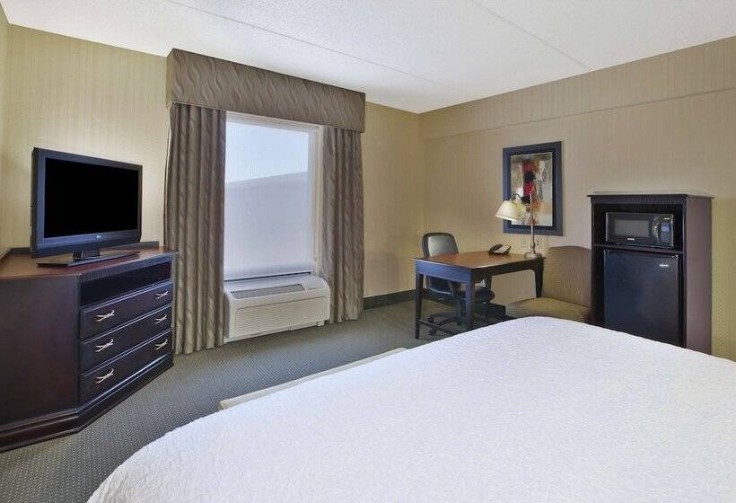 Стандартный Номер Кровать Кинг, Hampton Inn & Suites Plattsburgh