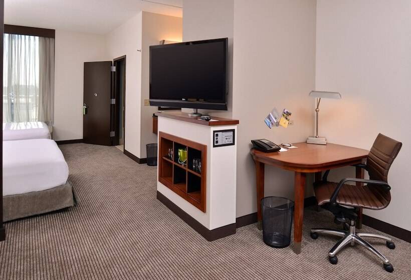 Номер Стандарт Адаптированный для Инвалидов, Hyatt Place Garden City
