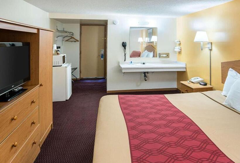 Стандартный Номер Кровать Кинг, Rodeway Inn & Suites