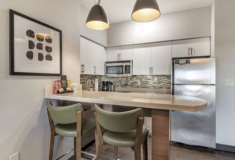 Люкс, Staybridge Suites Longview, An Ihg