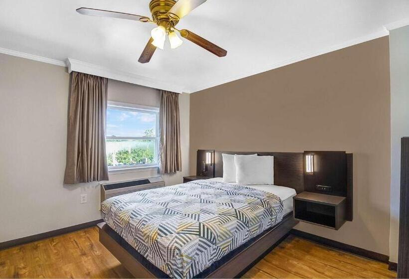 Номер Deluxe, Motel 6front Royal, Va