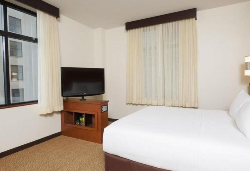 اتاق استاندارد با تخت بزرگ, Hyatt Place Des Moines/downtown