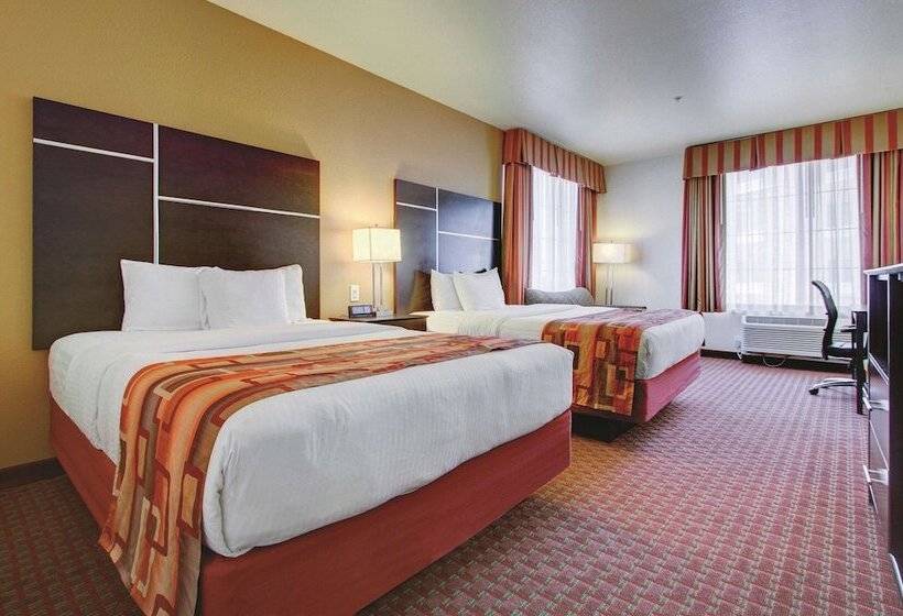 Номер Deluxe, La Quinta By Wyndham Denver Gateway Park