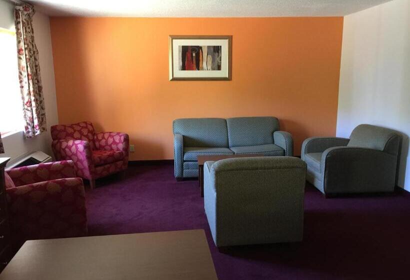 Люкс Executive Кровать Кинг, Lake Tree Inn & Suites