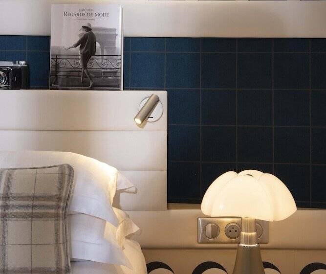اتاق سوپریور, Sleeping Belle   Gare De Lyon Bastille