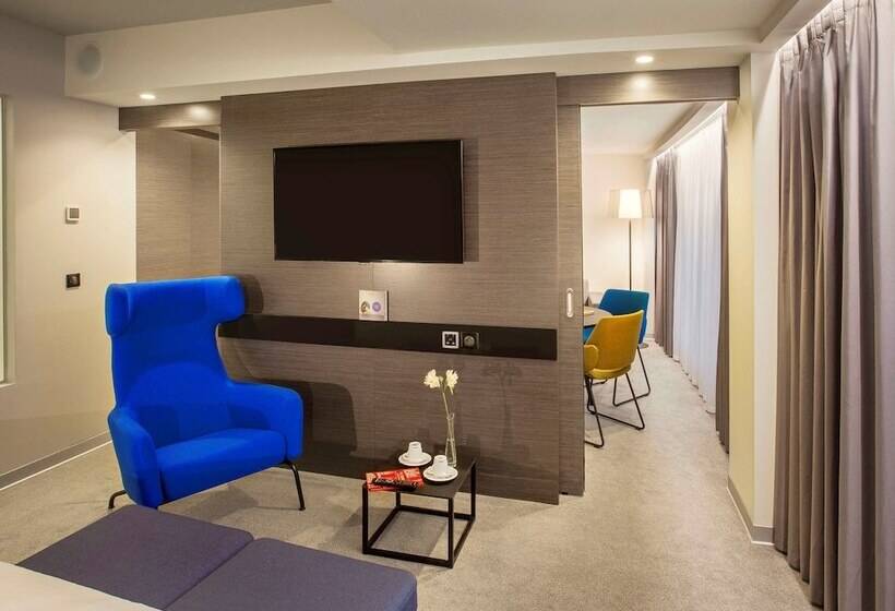 سوییت جونیور, Novotel Moscow City