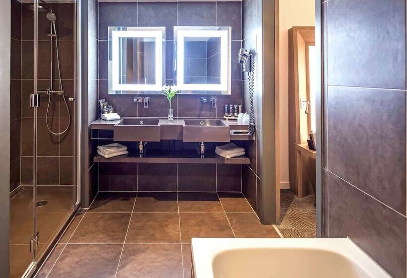 سوییت جونیور, Novotel Moscow City