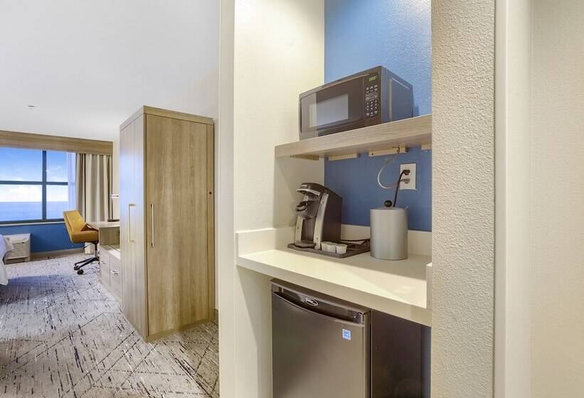 Номер Стандарт 2 Двуспальные Кровати, Holiday Inn Express   Gulfport Beach, An Ihg