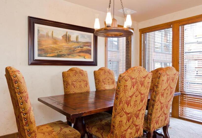 Апартаменты 1 Спальня, Silver Baron Lodge