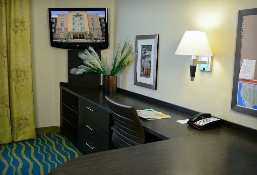 Люкс Адаптированный для Инвалидов, Candlewood Suites Denver Northeast   Brighton, An Ihg