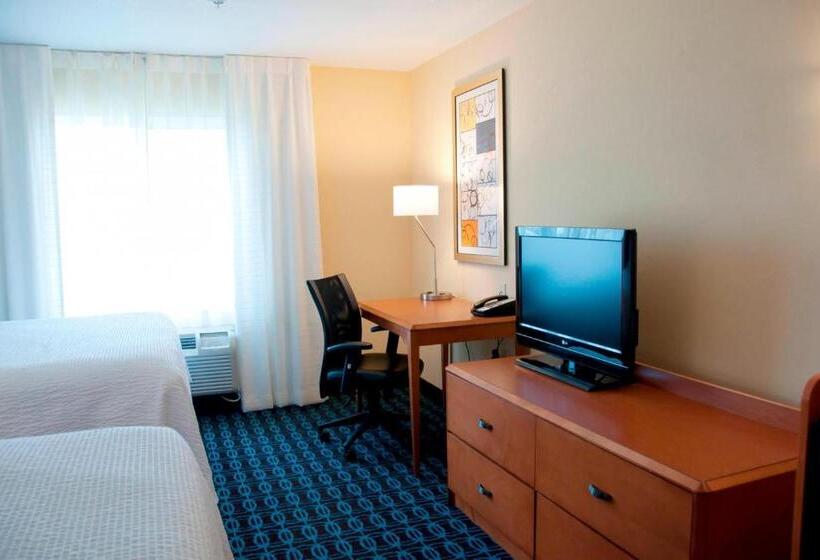 Номер Стандарт, Fairfield Inn & Suites Ames