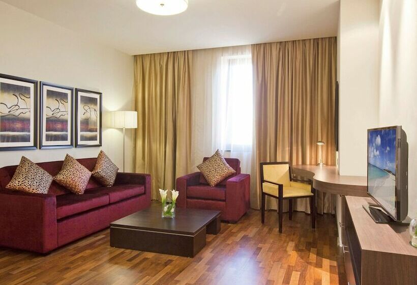 1 Bedroom Apartment, Mövenpick Hotel Apartments Al Mamzar Dubai