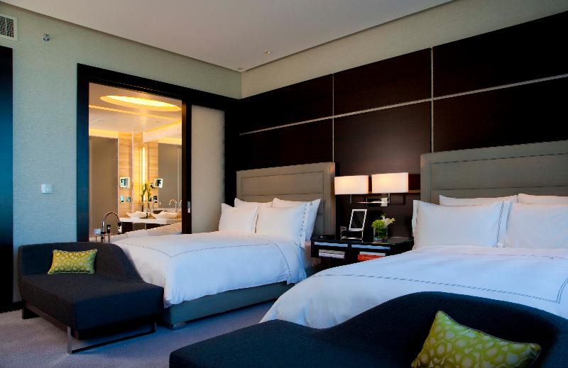 Номер Deluxe, Rosewood  Abu Dhabi