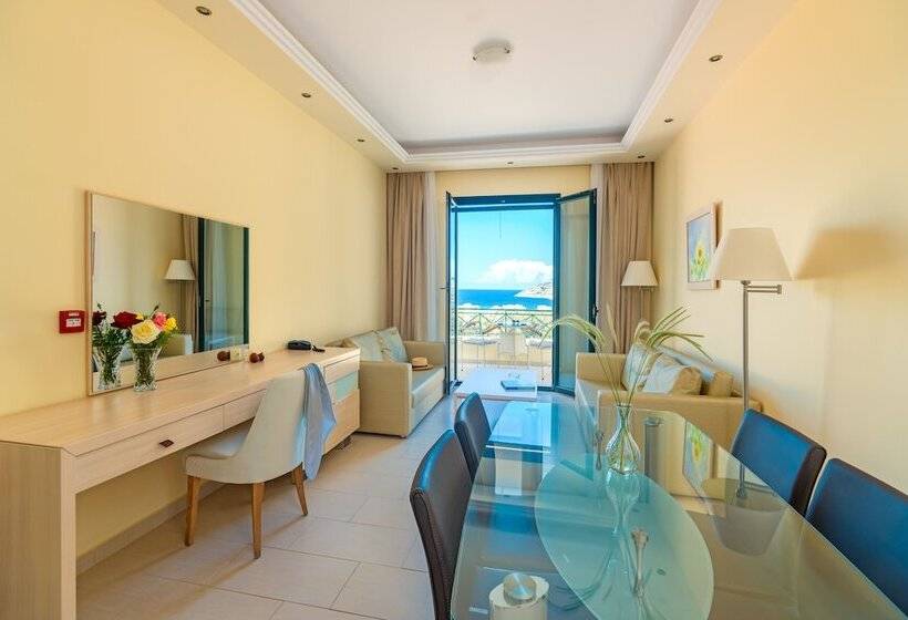 Полулюкс, Ai Yannis Suites And Apartments