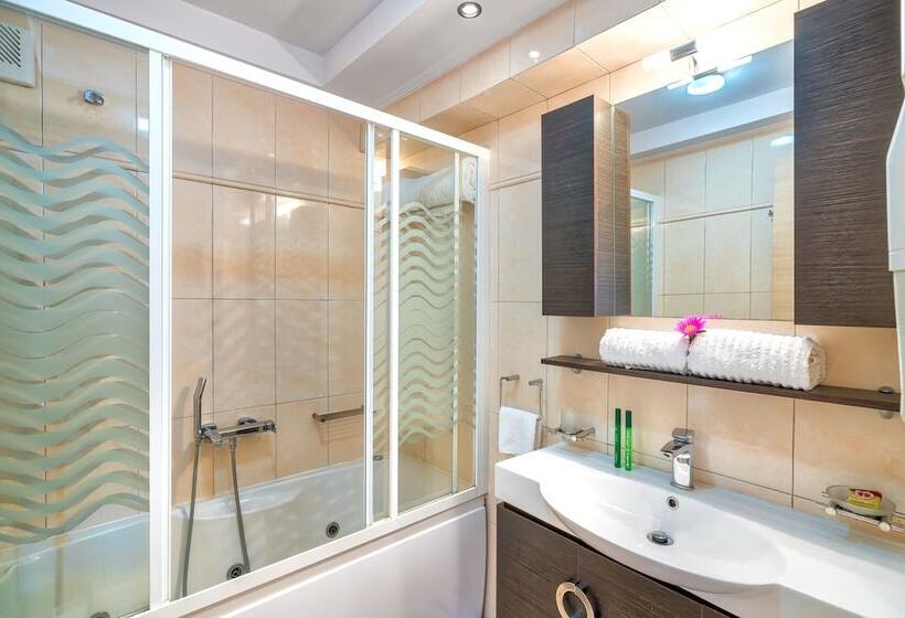 Family Suite, Ai Yannis Suites And Apartments