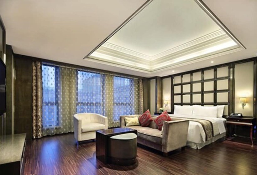 سوییت اجرایی, The Qube Hotel Shanghai Xinqiao
