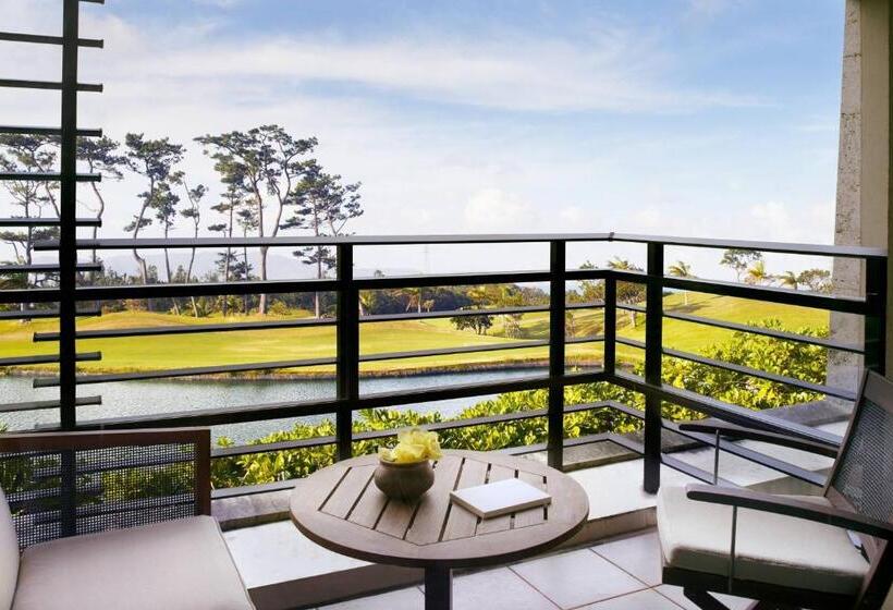 Quarto Deluxe, The Ritzcarlton Okinawa