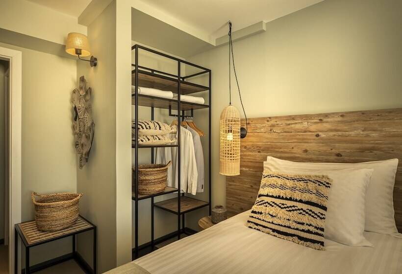 스탠다드 룸 측면 바다 전망, Places Hvar Hotel By Valamar