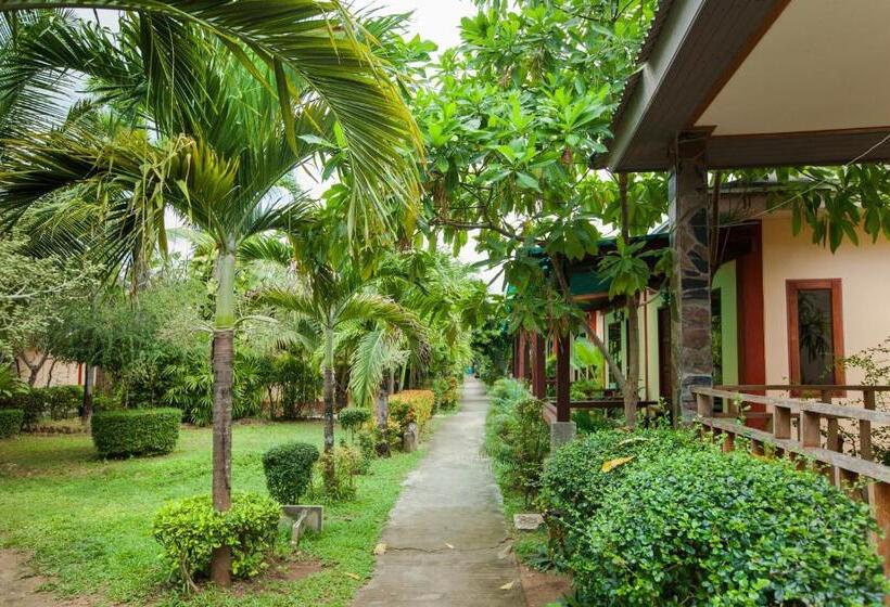 패밀리 스위트, Lanta Riviera Beach Resort