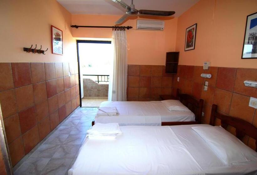استودیوی استاندارد, Chrysoula Hotel & Apartments