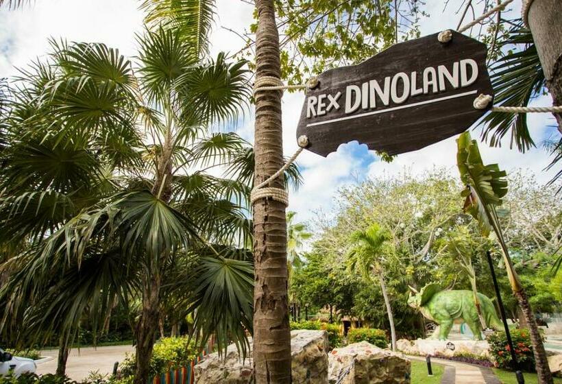 キングサイズベッド、ビュー付きデラックスルーム, Grand Oasis Tulum Riviera