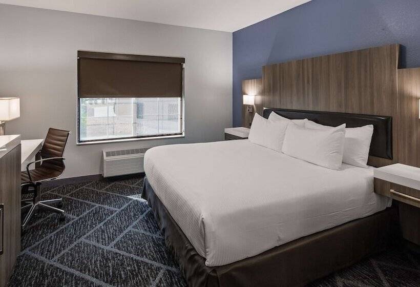 סוויטה מותאמת לאדם עם מוגבלויות, Best Western Plus Appleton Airport Mall