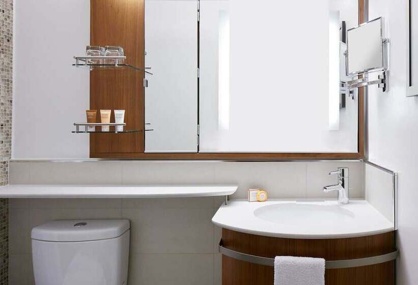 اتاق استاندارد, Club Quarters Hotel Grand Central, New York
