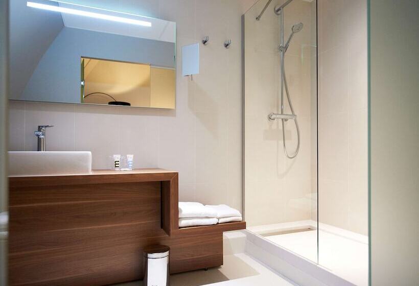 اتاق پرستیژ, Mercure Cholet Centre
